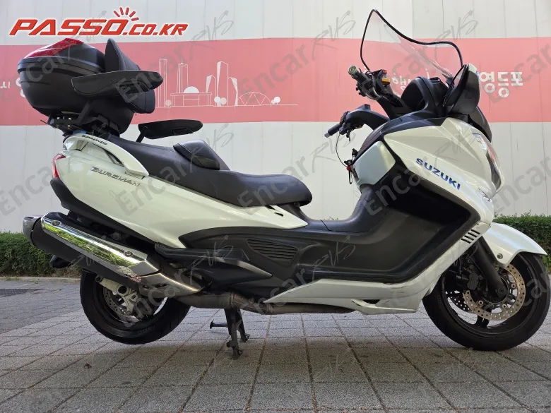Suzuki Burgman 650 - фото 0