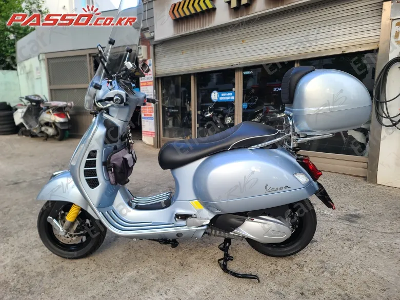 VESPA GTS 300 SUPER TECH - фото 1