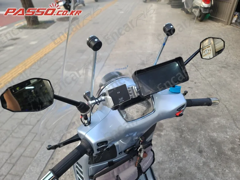 VESPA GTS 300 SUPER TECH - фото 3