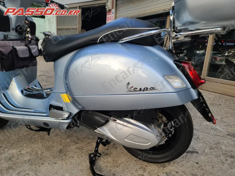 VESPA GTS 300 SUPER TECH - фото 4