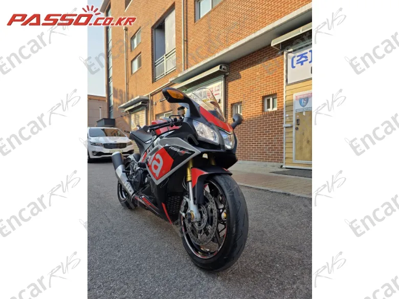 APRILIA RSV 4 RR - фото 5