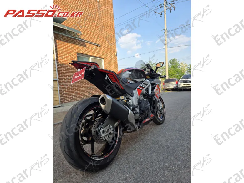 APRILIA RSV 4 RR - фото 6