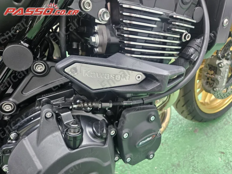 Kawasaki Z 900 Rs Se Abs - фото 5