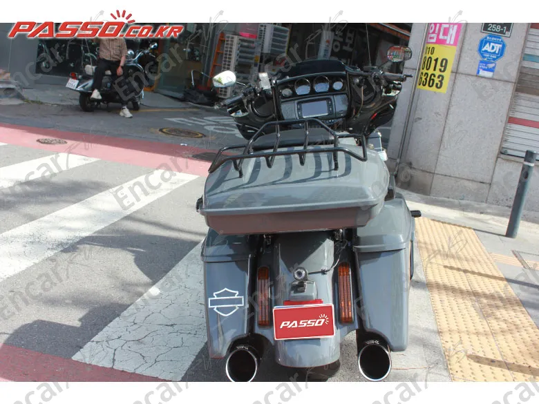 Harley-Davidson Flhx - фото 2