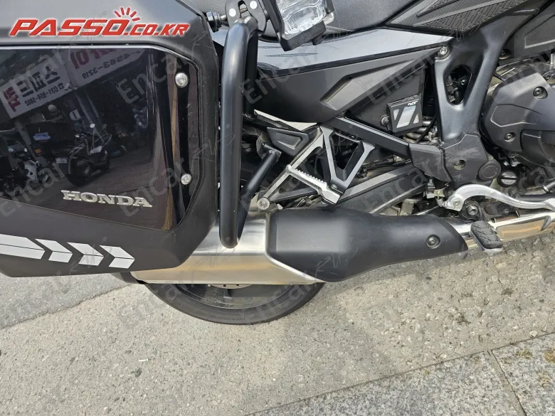 HONDA NT 1100 - фото 6