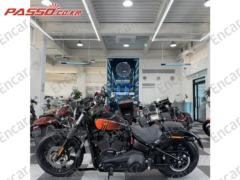 Harley-Davidson Street Bob 114 - фото 1