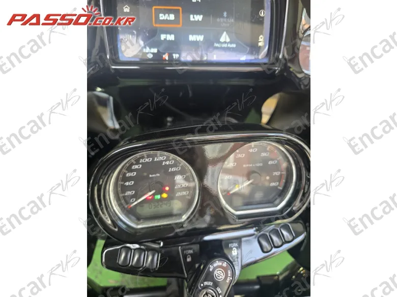 Harley-Davidson Road Glide St - фото 3