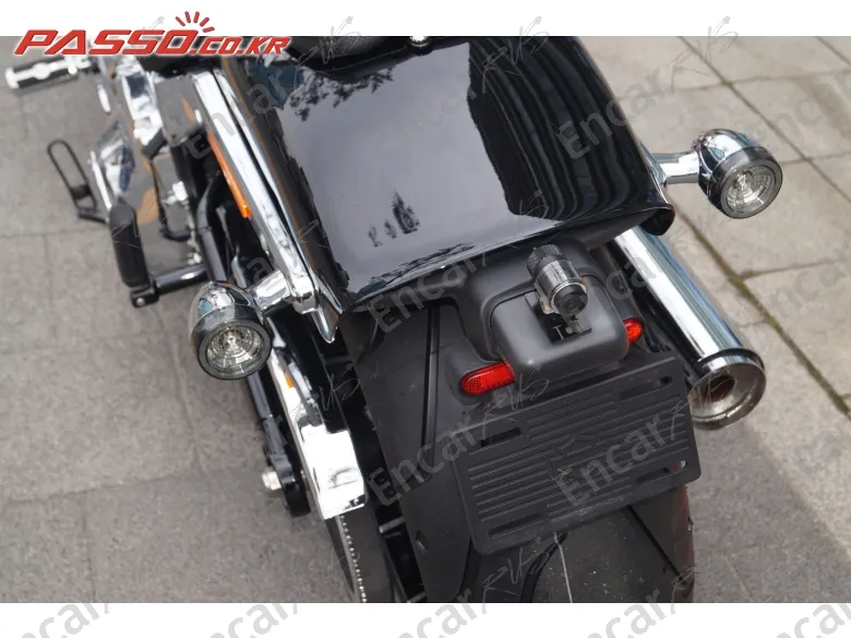HARLEY-DAVIDSON BREAKOUT 117 - фото 2
