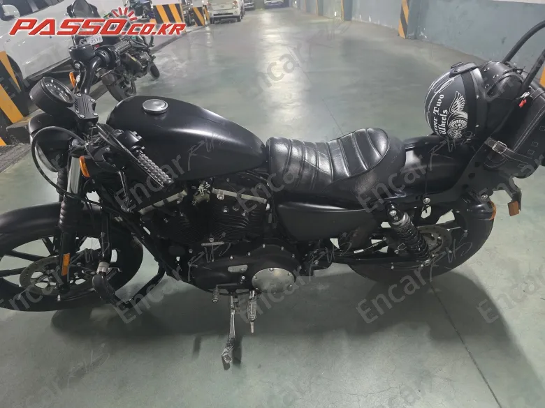 HARLEY-DAVIDSON XL 883 - фото 1