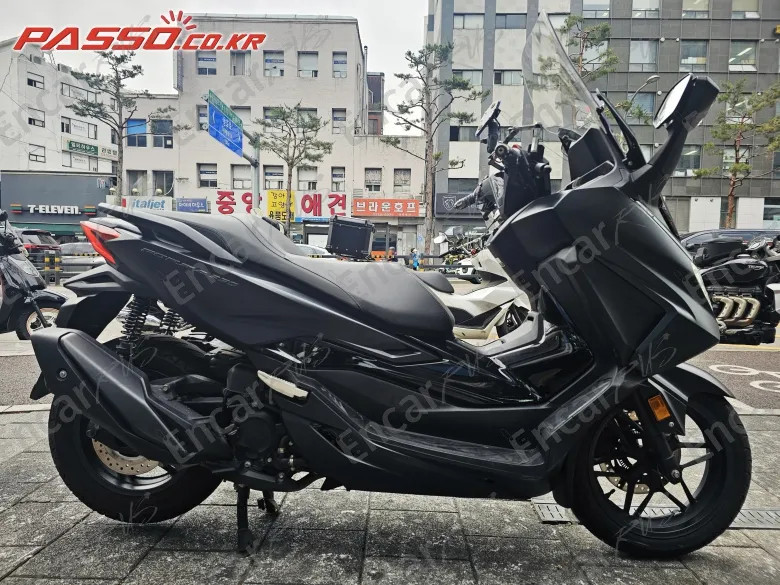 Honda Forza 350 - фото 0