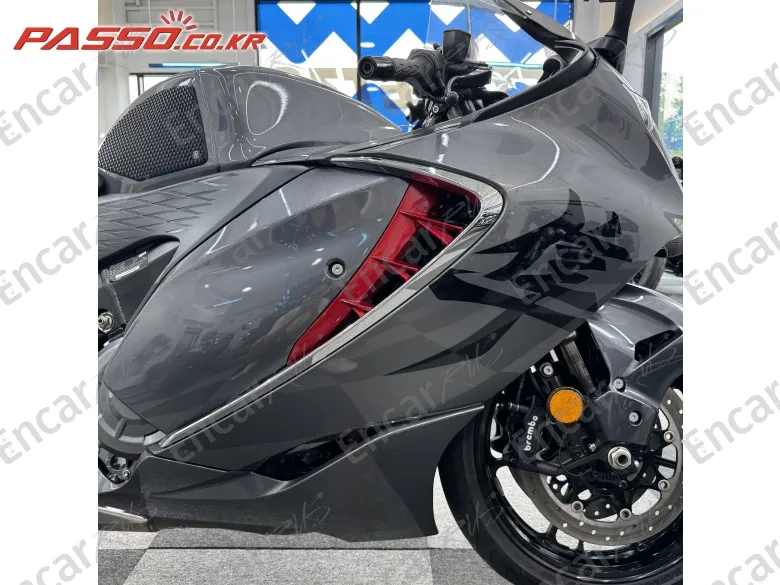 Suzuki Gsx R 1300 Hayabusa - фото 4