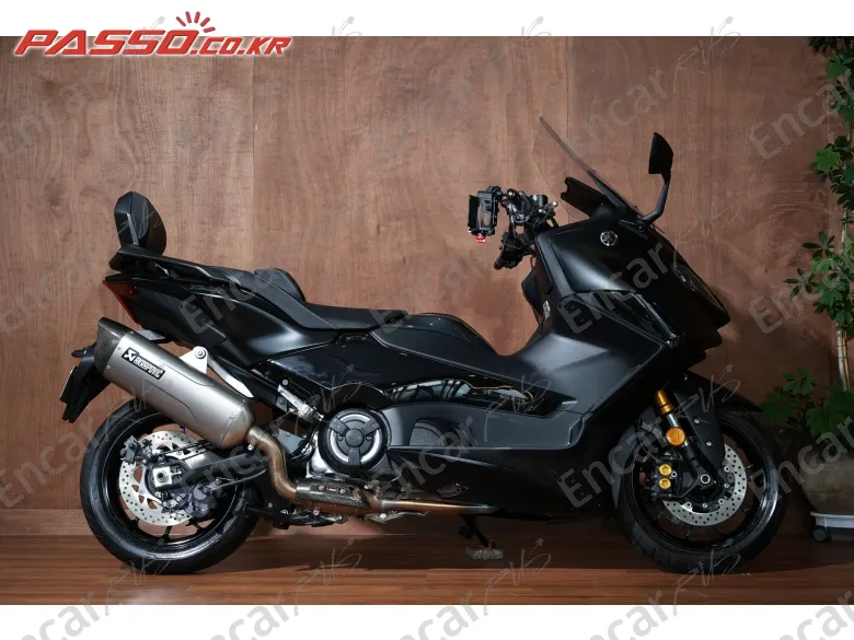 Yamaha T Max 560 - фото 0