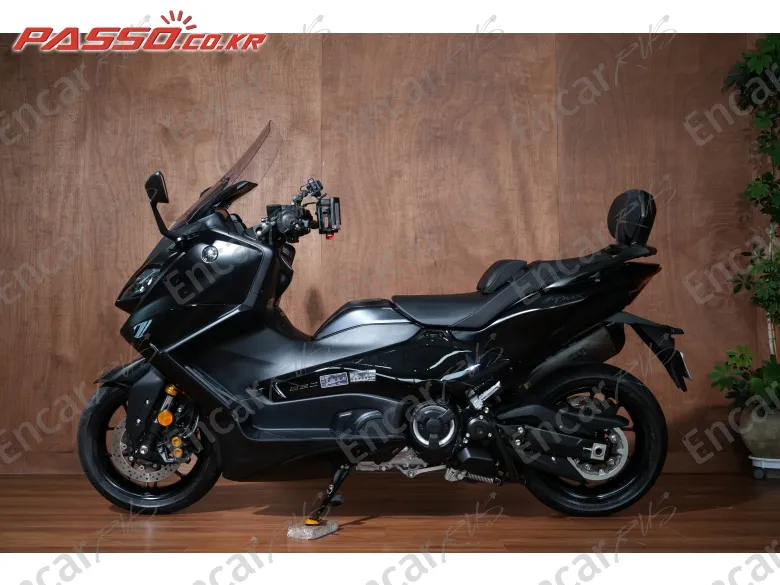 Yamaha T Max 560 - фото 1