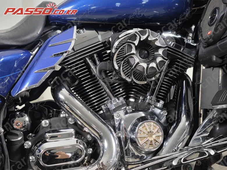 Harley-Davidson Fltr - фото 4