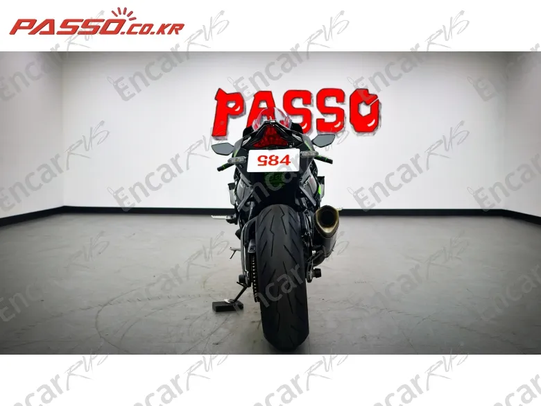 KAWASAKI ZX 10 R - фото 2
