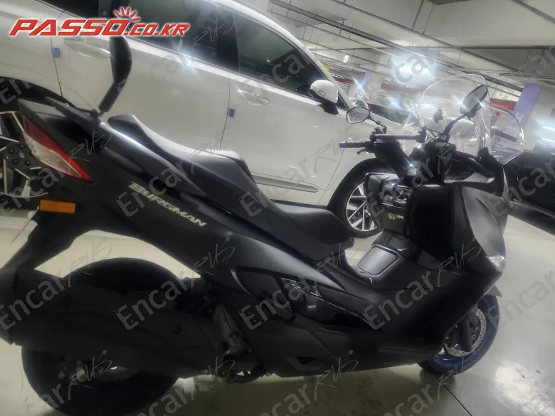 Suzuki Burgman 400 Abs - фото 0