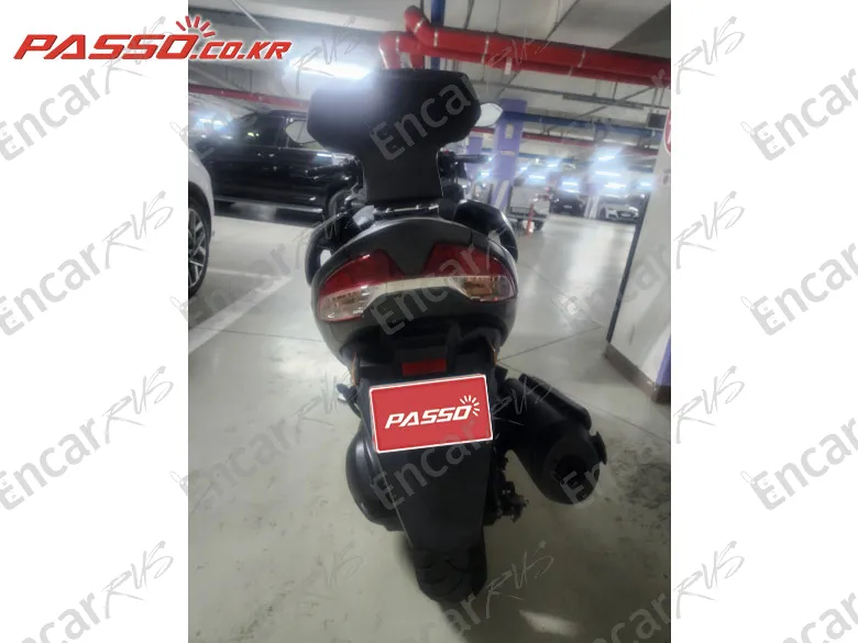 Suzuki Burgman 400 Abs - фото 2