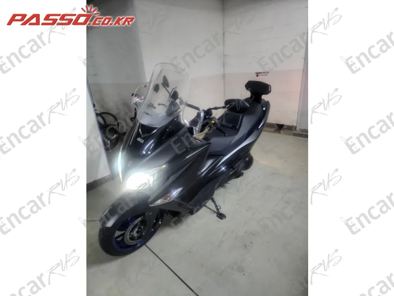Suzuki Burgman 400 Abs - фото 4