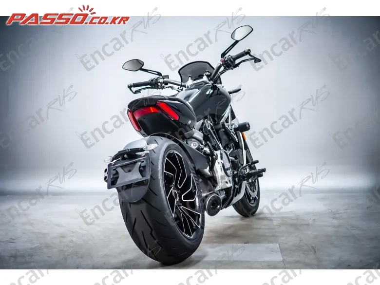 Ducati X Diavel S - фото 2