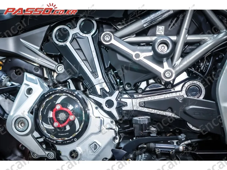 Ducati X Diavel S - фото 4