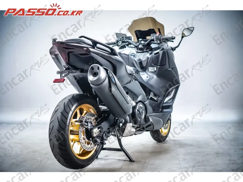 Yamaha T Max 560 - фото 2