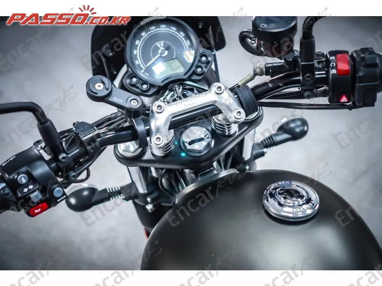 Triumph Street Twin - фото 3