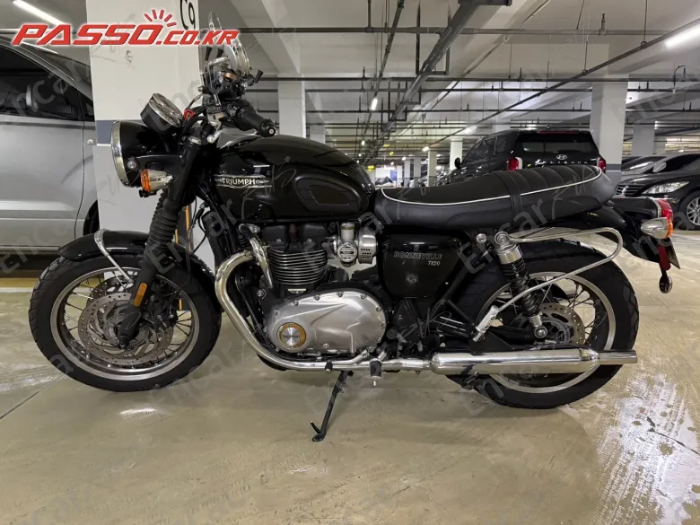 Triumph Bonneville T120 - фото 1
