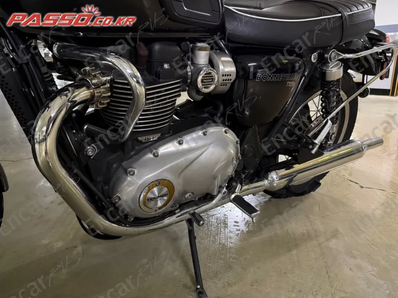Triumph Bonneville T120 - фото 4