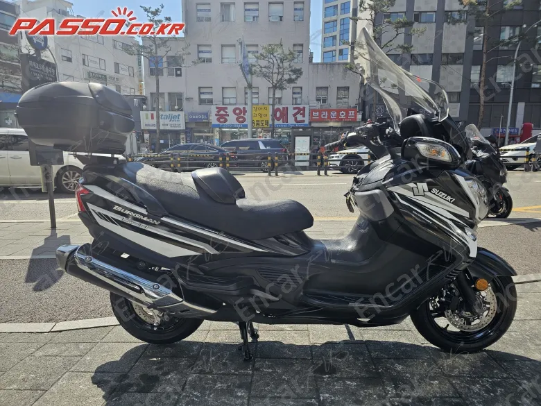 Suzuki Burgman 650 - фото 0