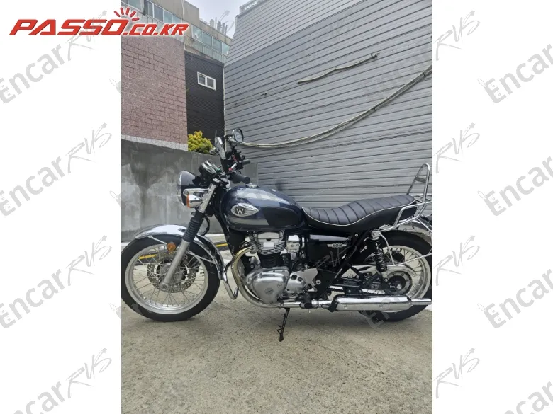 Kawasaki W 800 - фото 1