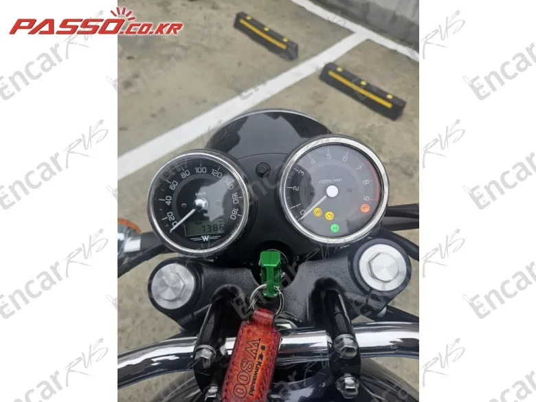 Kawasaki W 800 - фото 3