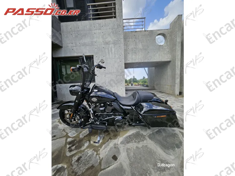 Harley-Davidson Road King Special - фото 1