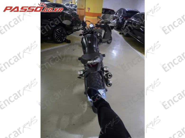 Ducati Scrambler Icon - фото 2