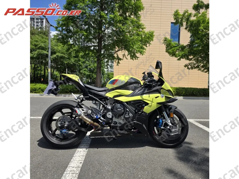 Bmw M 1000 Rr - фото 0