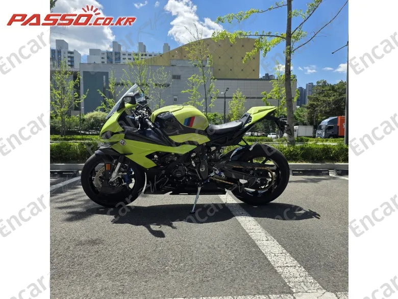 Bmw M 1000 Rr - фото 1