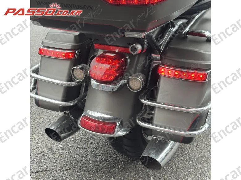 Harley-Davidson Ultra Limited - фото 6