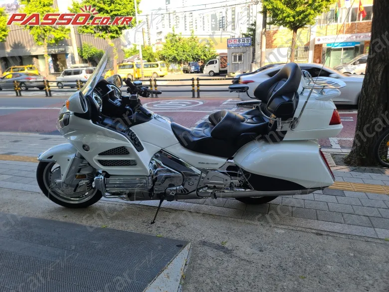 Honda Goldwing 1800 - фото 1