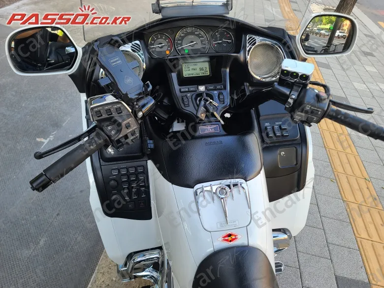 Honda Goldwing 1800 - фото 3