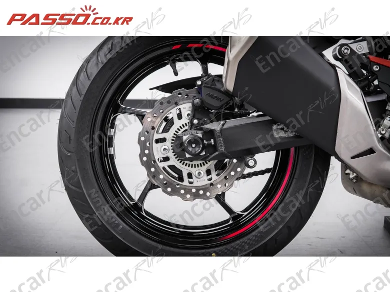 Kawasaki Z 900 Abs - фото 6