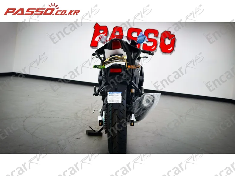 Yamaha Yzf R3 - фото 2