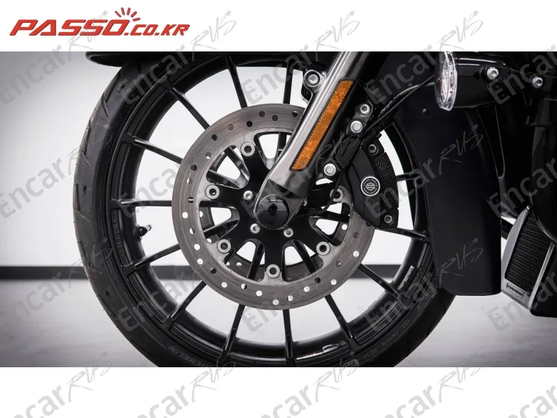 Harley-Davidson Flhxse - фото 5