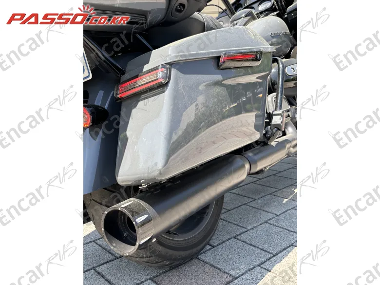 Harley-Davidson Road Glide Limited - фото 3