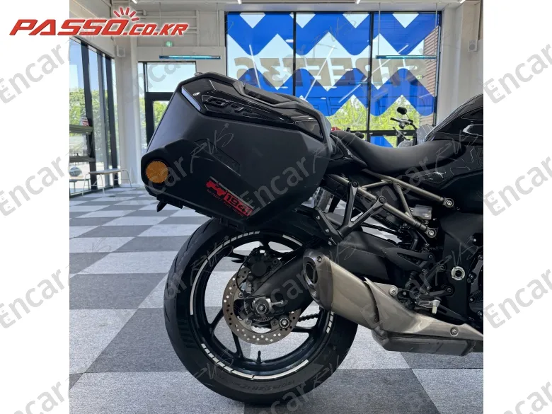Suzuki Gsx S 1000 Gt - фото 5