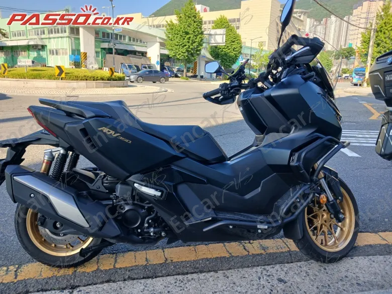 Honda Adv 350 - фото 0