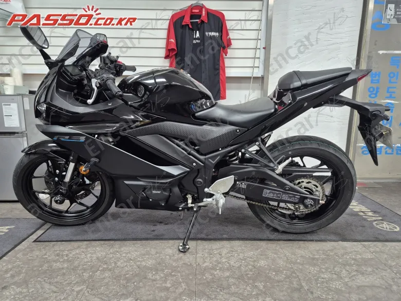 Yamaha Yzf R3 - фото 1