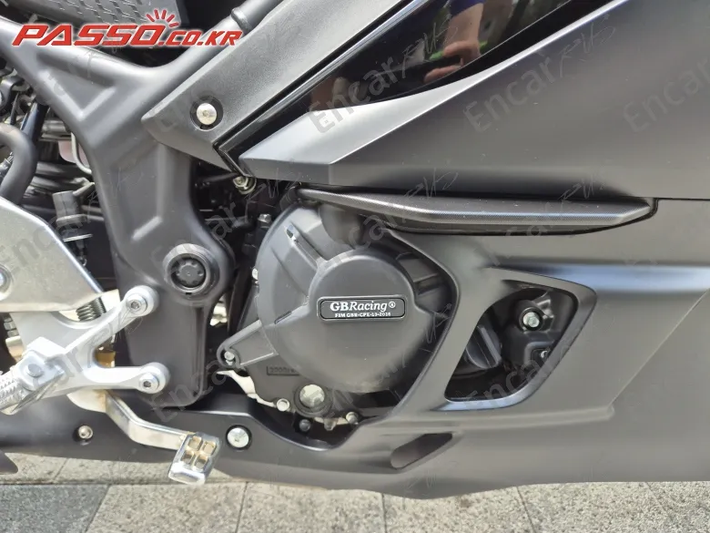 Yamaha Yzf R3 - фото 4
