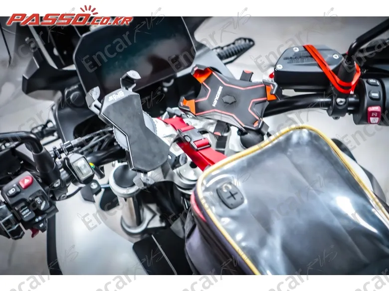Bmw F 750 Gs - фото 3