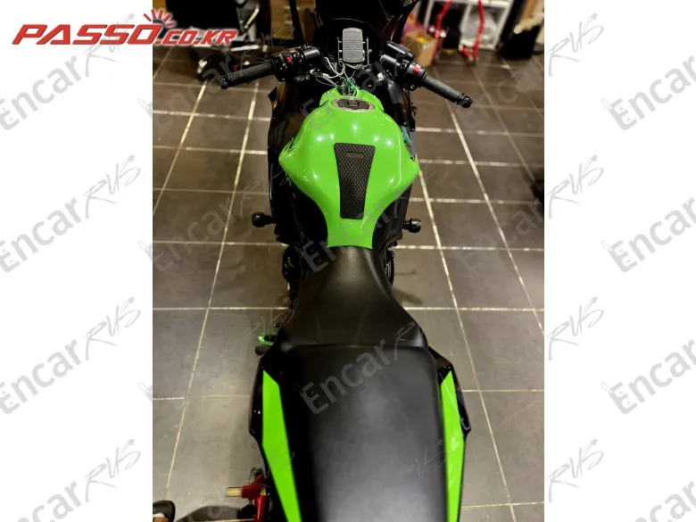Kawasaki Zx 650 R - фото 3