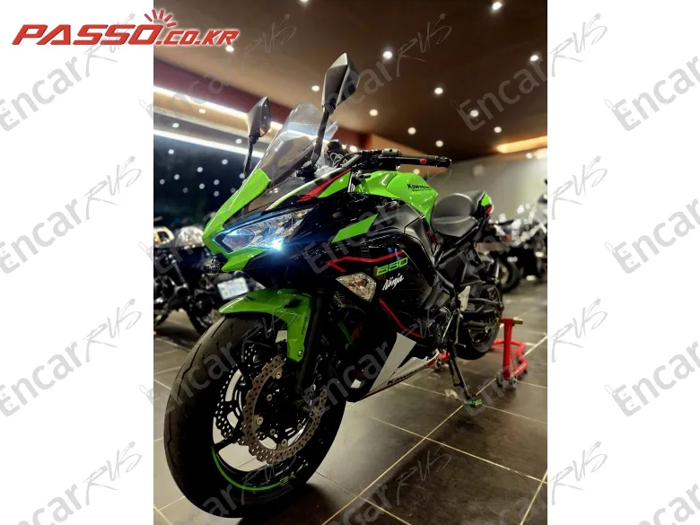 Kawasaki Zx 650 R - фото 5