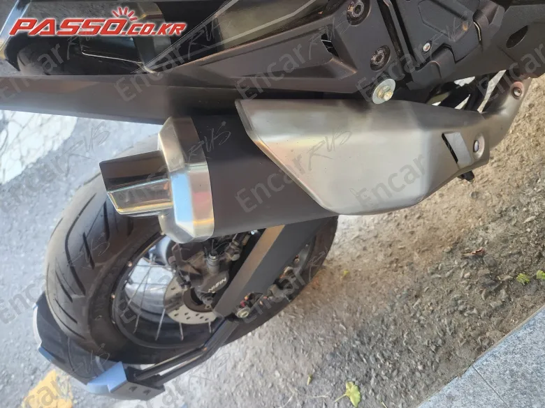Honda X Adv - фото 6